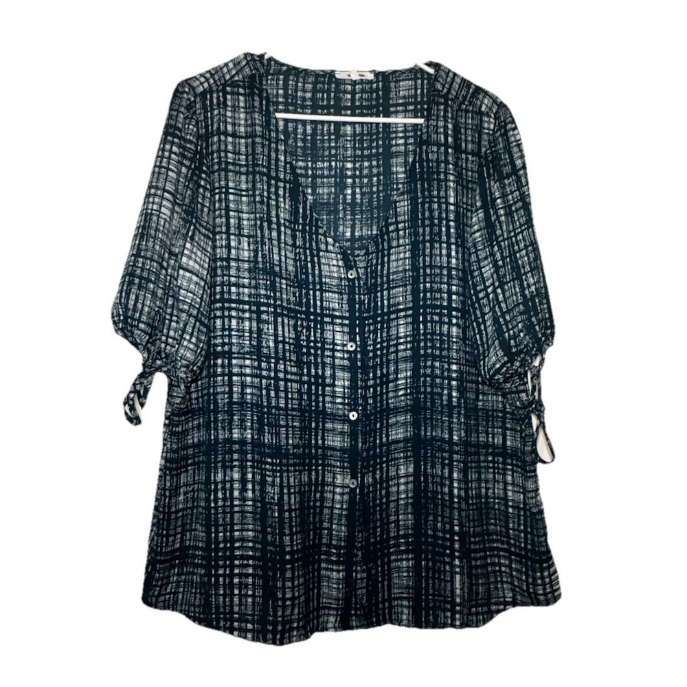 Maurice's Women's Large L‎ Navy Blue White Grid Button Front Blouse Tie Sleeve